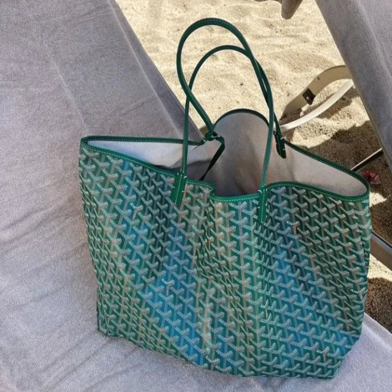 Nina Bag - Ruim & Stijlvol