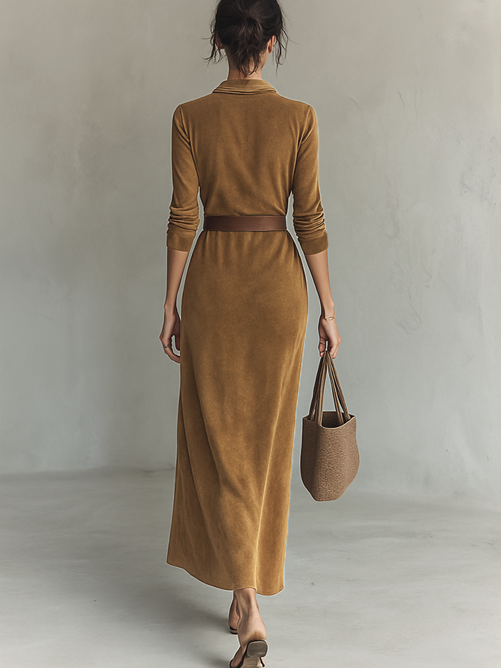 Abito Maxi in Suede con Collo a Revers e Cintura per Donna
